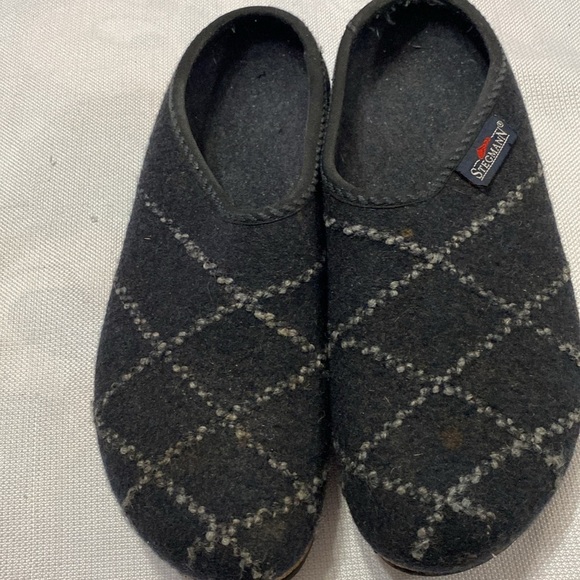 STEGMANN Wo Size 9 (measures 11” )Black and Gray WOOL Slip-On CLOG/Slippers - Picture 4 of 12